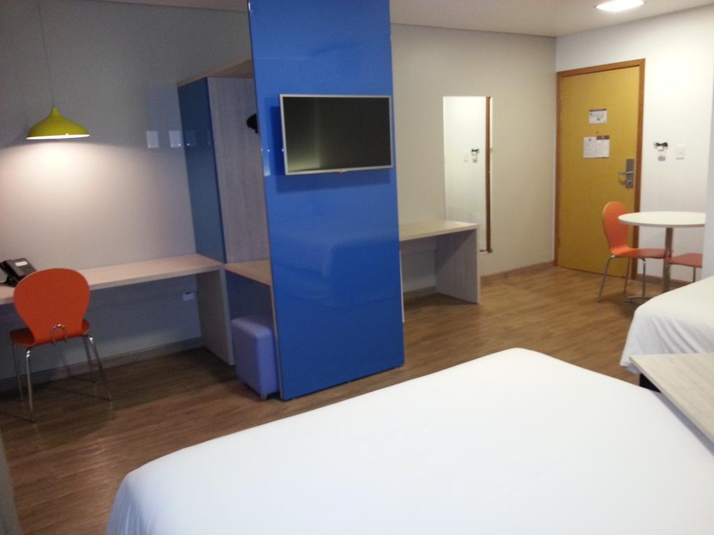 Hotel Caiua Lago Umuarama Ngoại thất bức ảnh